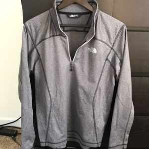 Men’s small The North Face pullover fleece